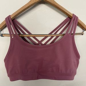 Athleta fully focused sports bra